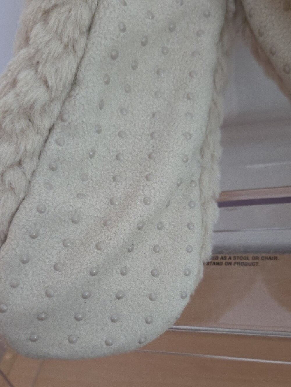 Auden Plush Faux-Fur Women's Slippers - Taupe and White..NWT size M/L - Picture 6 of 6